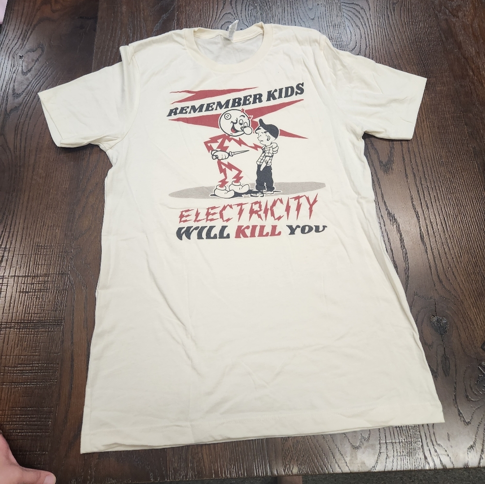 Old school commercial graphic t-shirt